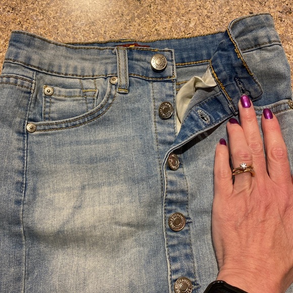 7 For All Mankind Blue Jean Denim Skirt Kids Girls Size 7 - Picture 13 of 14